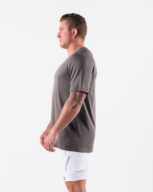 camiseta airtech con cabeza de lobo hombres Alphalete 08R8518 ropa gris cemento polvoriento
